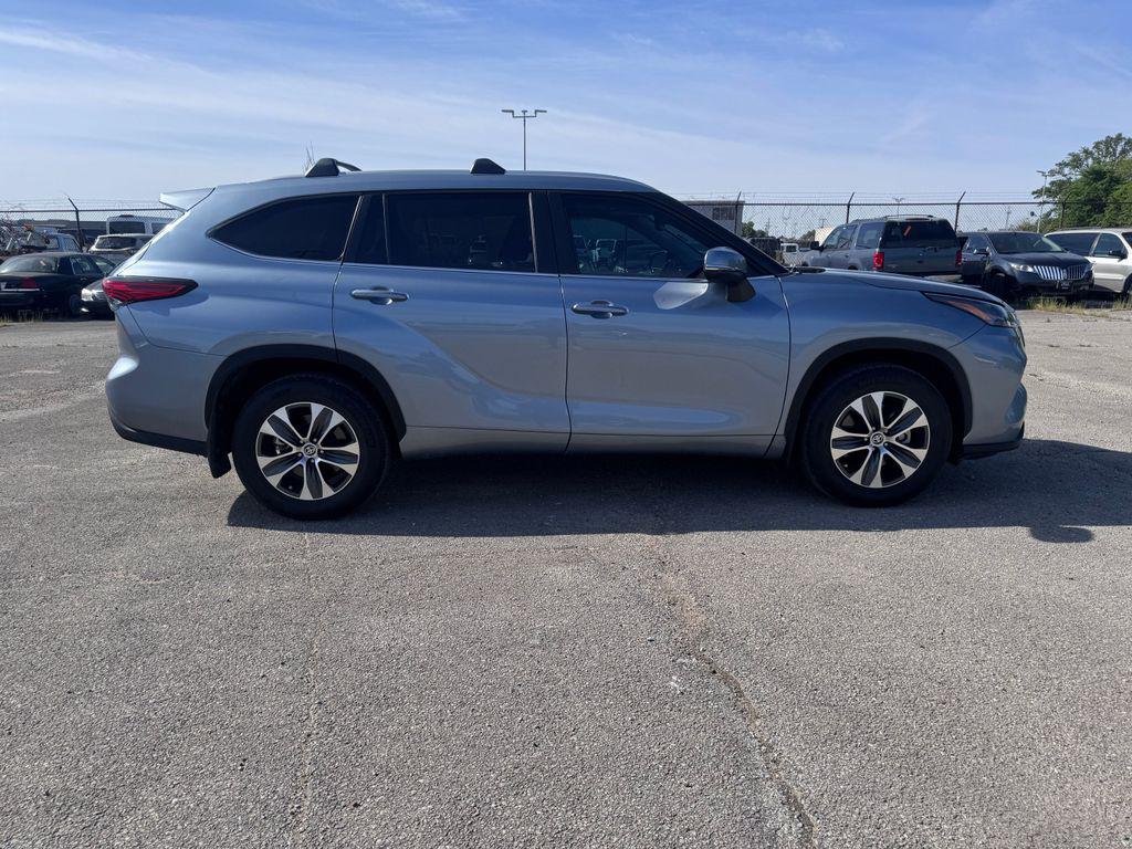 TOYOTA HIGHLANDER - 8