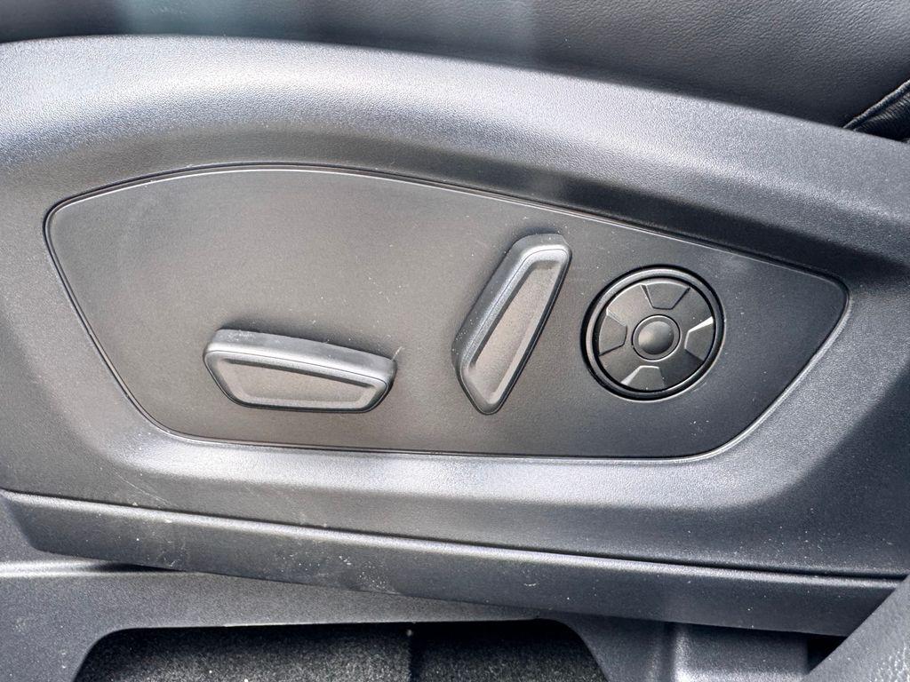 2026 FORD EXPLORER TREMOR — миниатюра 12