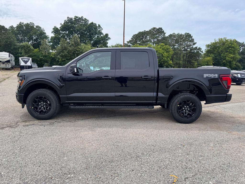 2026 FORD F-150 XLT — фото 4