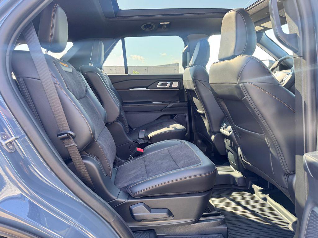 2026 FORD EXPLORER TREMOR — миниатюра 15