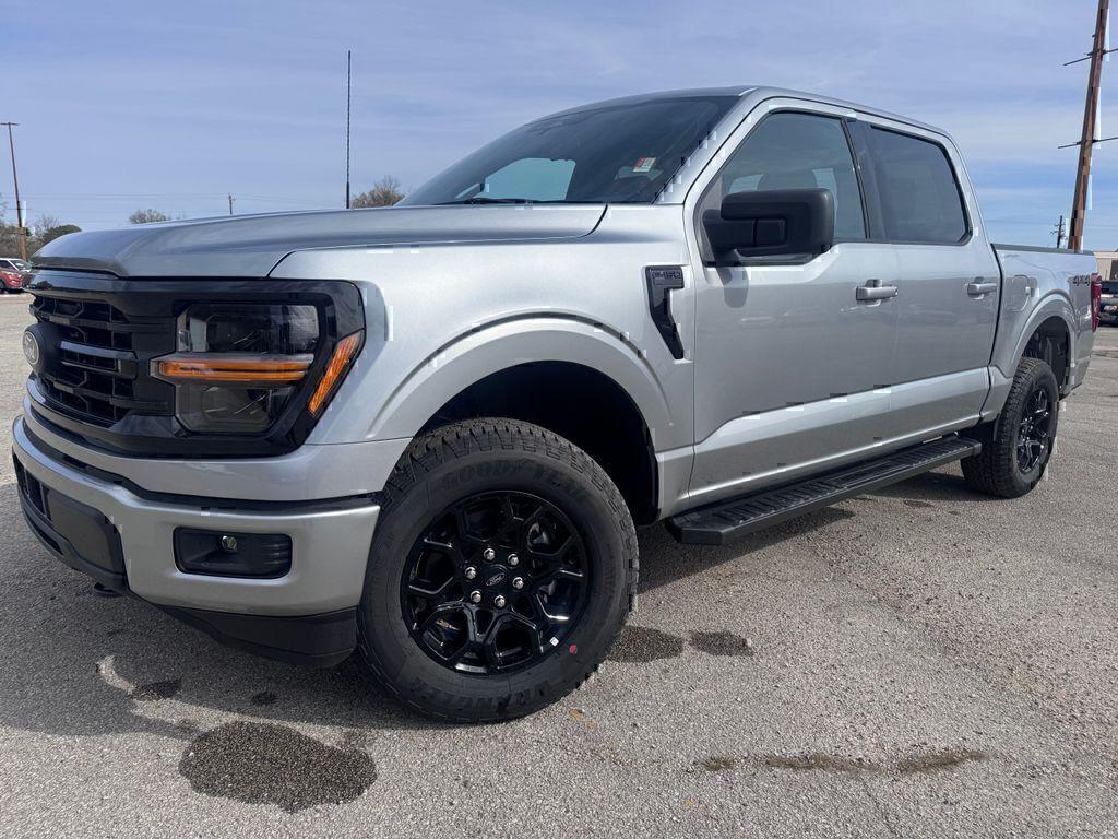 2026 FORD F-150 XLT 照片 1