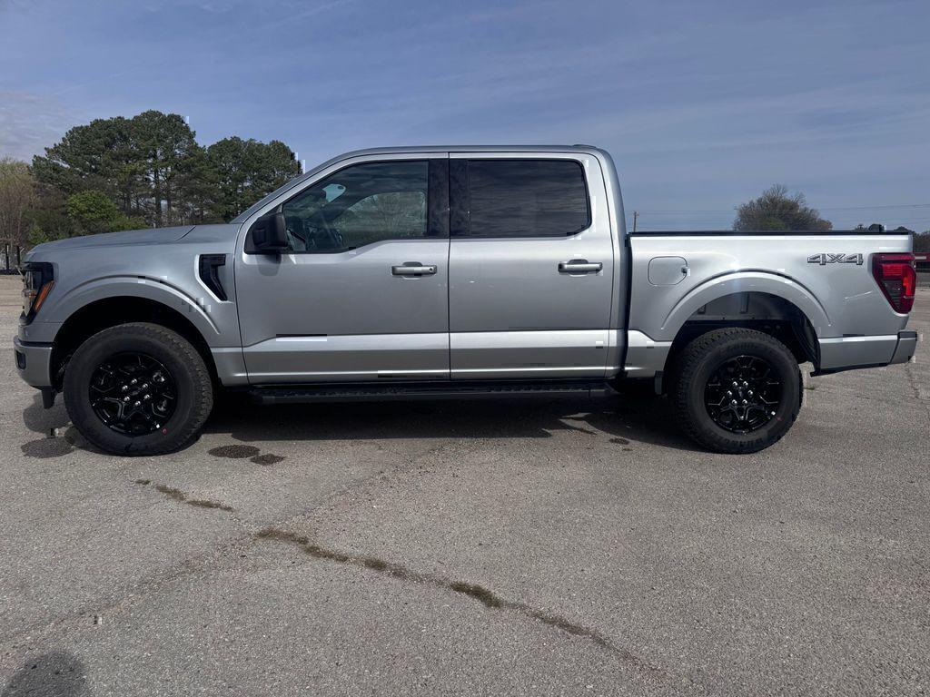 2026 FORD F-150 XLT 照片 4
