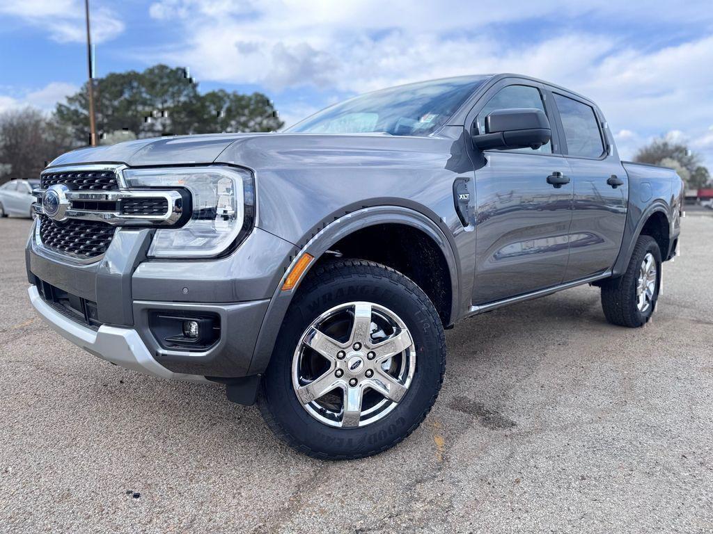 New 2025 Ford Ranger XLT