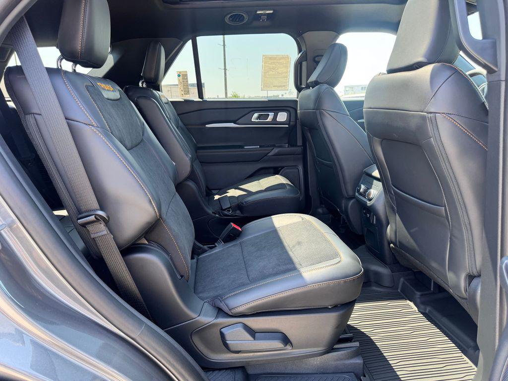 صورة مصغرة 17 لـ 2026 FORD EXPLORER TREMOR