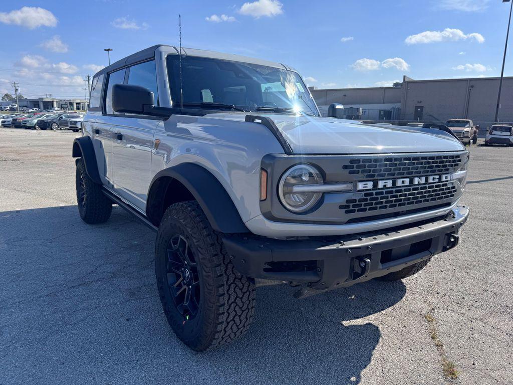 FORD BRONCO - 9