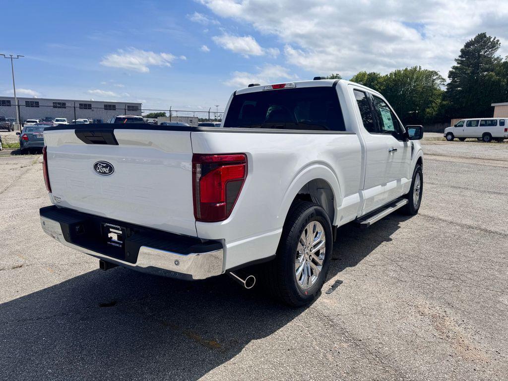 صورة 9 لـ 2026 FORD F-150 XLT