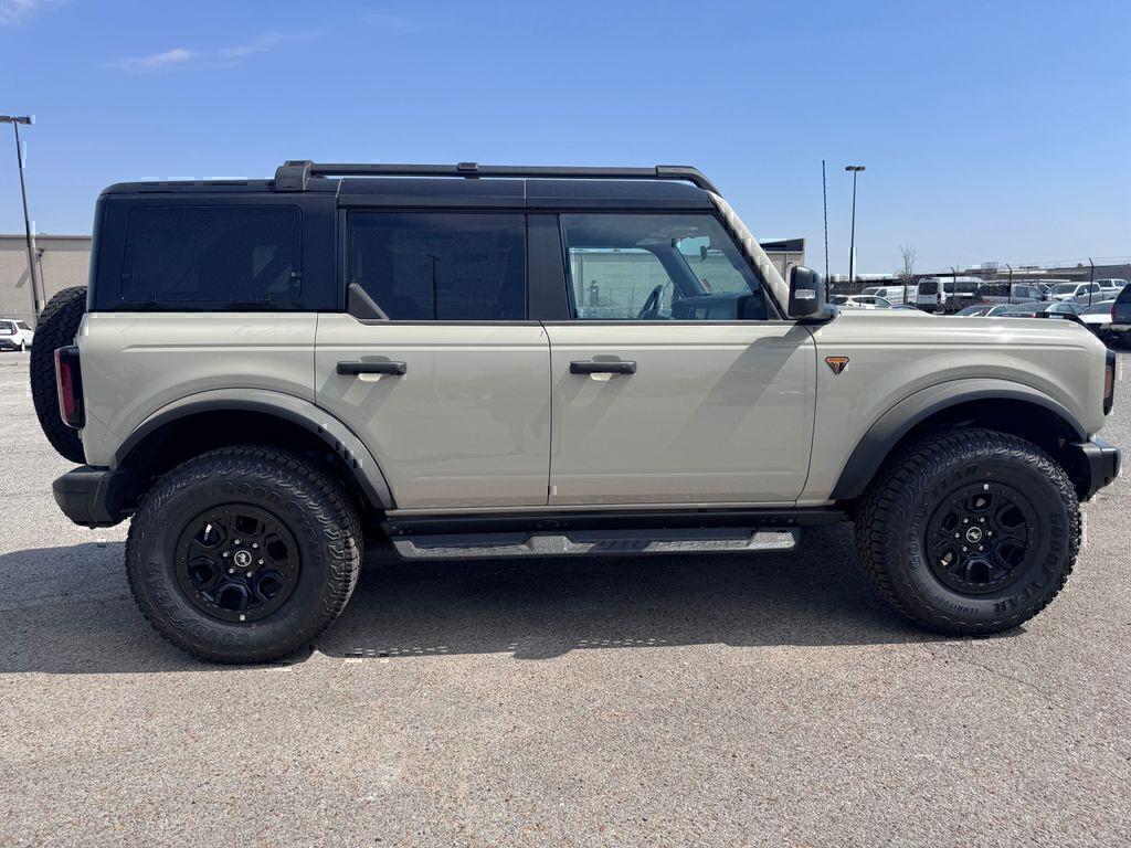 FORD BRONCO - 8