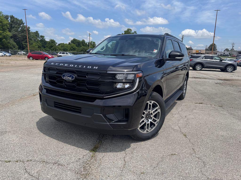 New 2026 Ford Expedition Max Active 4x2