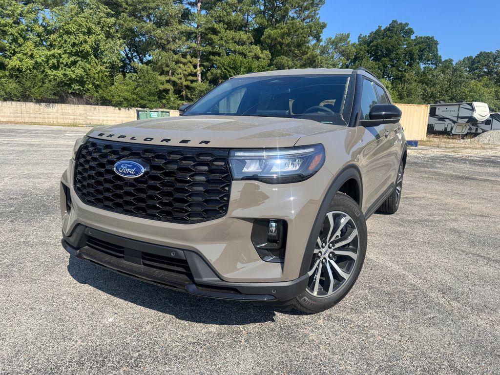 New 2026 Ford Explorer ST-Line