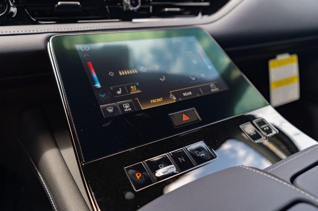 صورة مصغرة 15 لـ 2027 Infiniti QX80 SPT