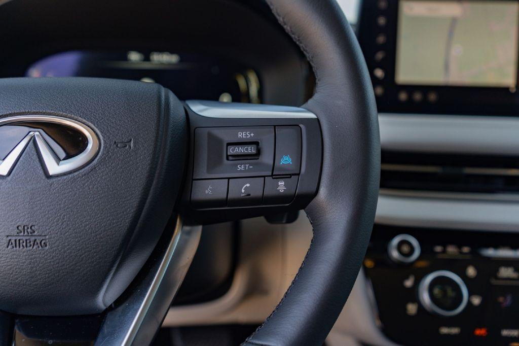 2026 Infiniti QX60 LUXE — миниатюра 12