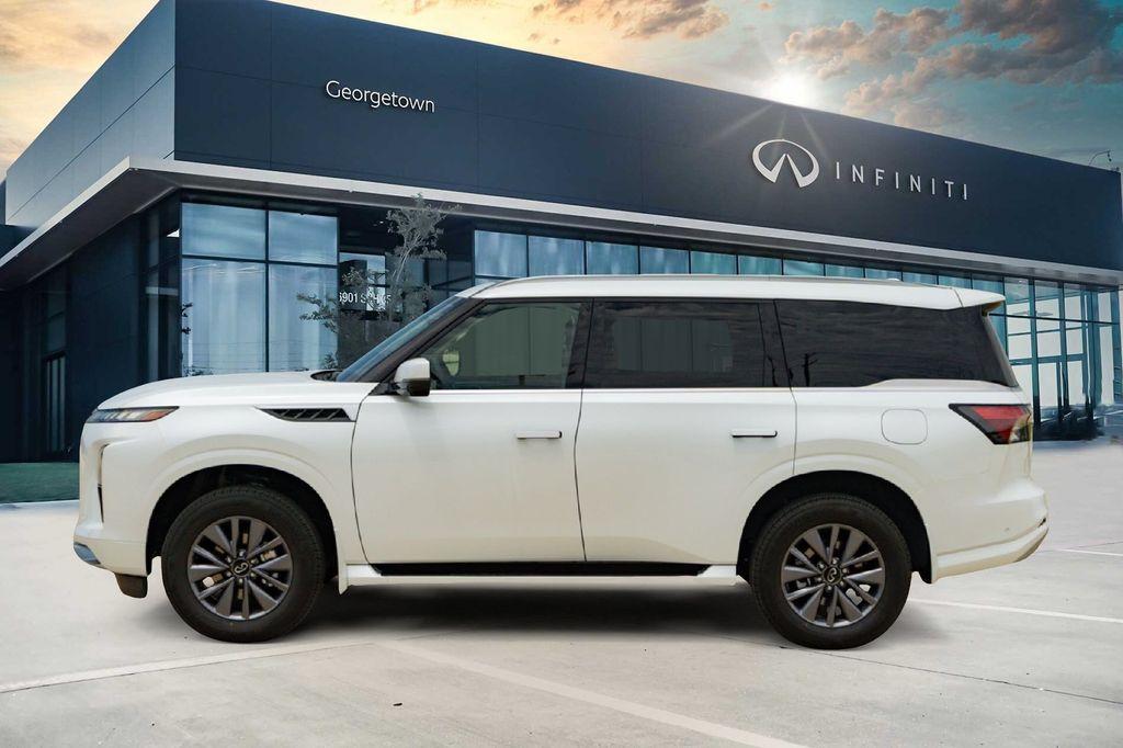 2027 Infiniti QX80 照片 7