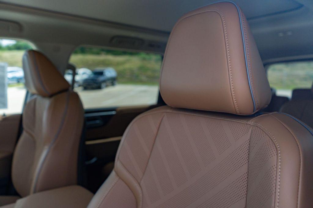صورة 10 لـ 2027 Infiniti QX80 LUXE