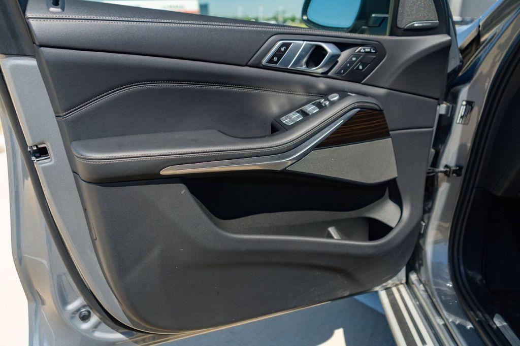 صورة مصغرة 20 لـ 2024 BMW X7 XDRIVE40I
