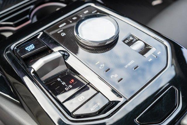 صورة مصغرة 21 لـ 2024 BMW I5 EDRIVE40