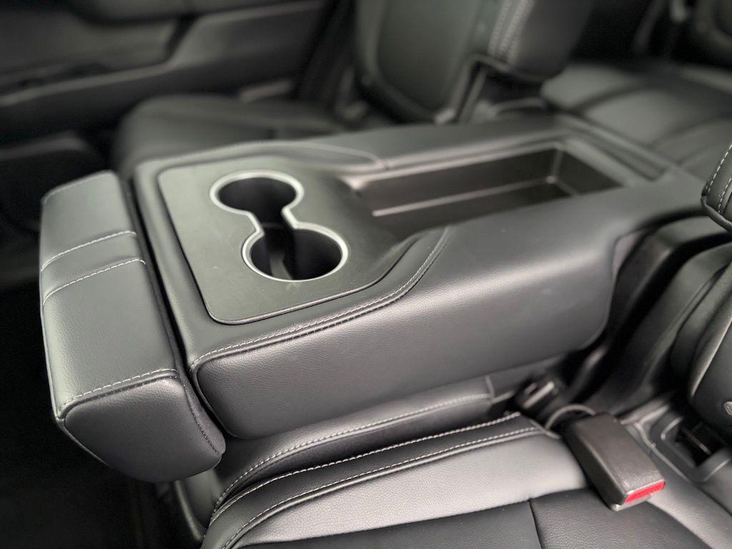 صورة مصغرة 18 لـ 2024 Honda PILOT TOURING