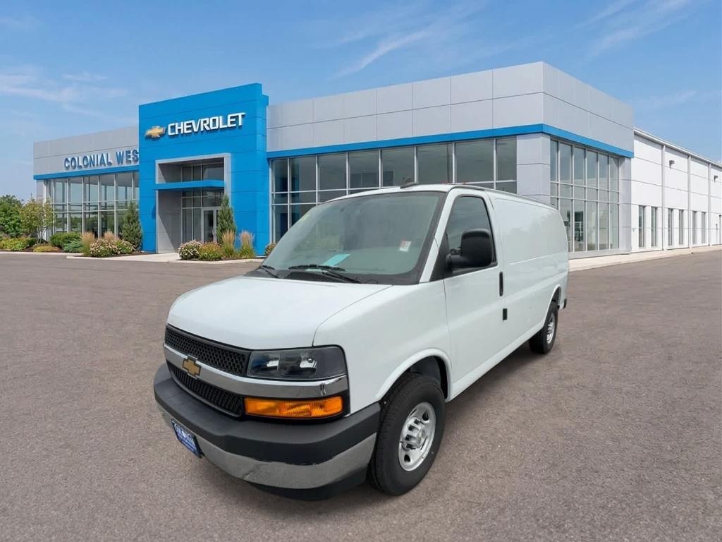 New 2025 Chevrolet Express 2500 Work Van