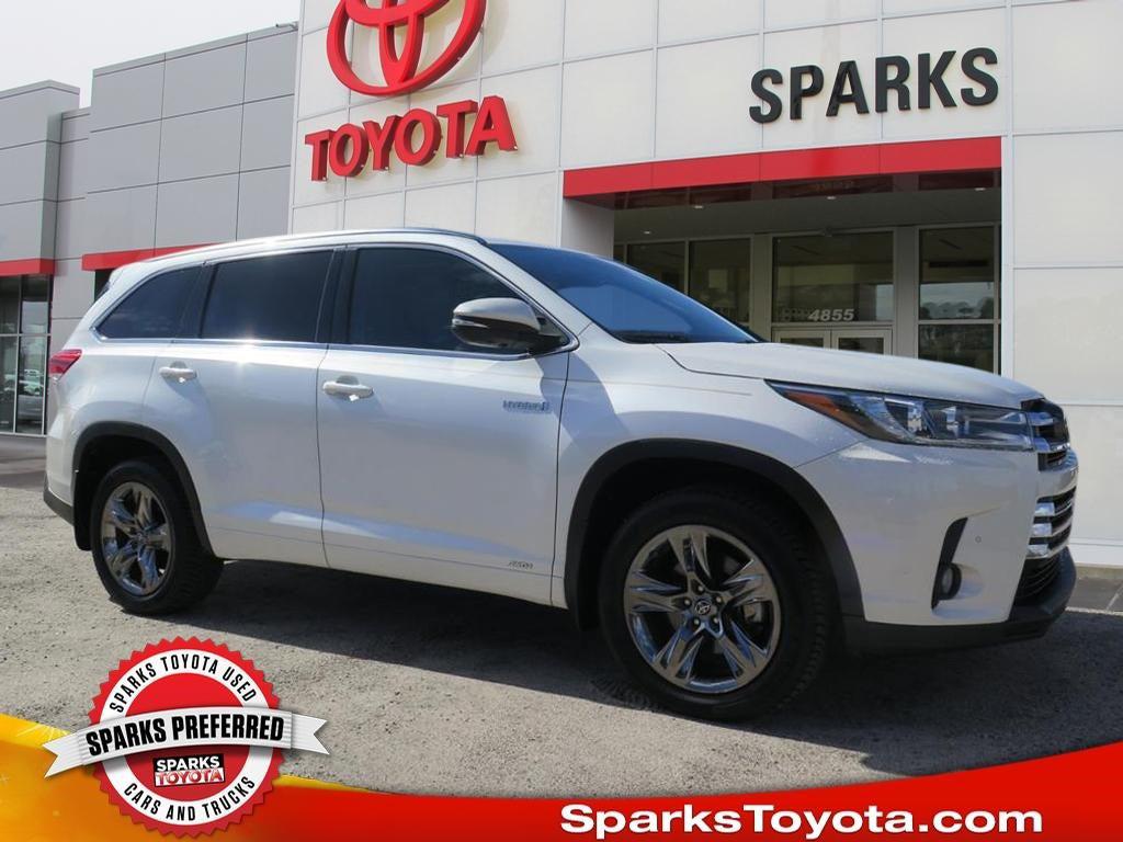 Used 2018 Toyota Highlander Hybrid Platinum