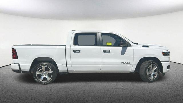 2025 RAM 1500 TRADESMAN 照片 15
