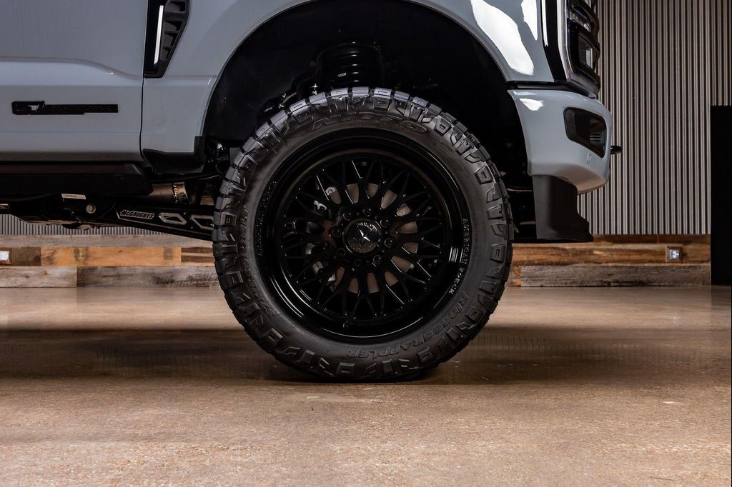 صورة مصغرة 11 لـ 2026 FORD F-250 PLATINUM