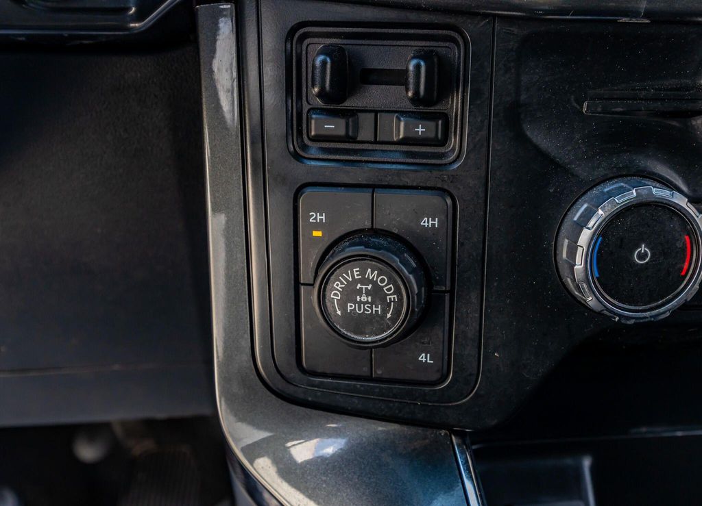 2023 FORD F-150 XLT 缩略图 24