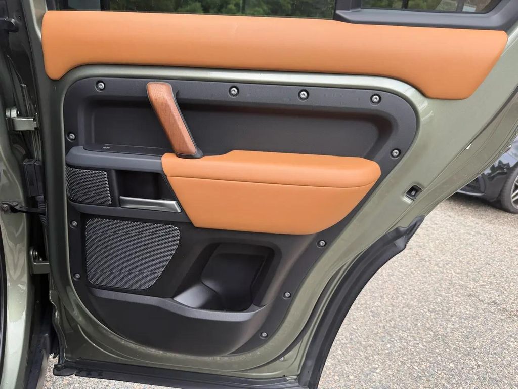 2022 LAND Rover DEFENDER 110 X — миниатюра 29