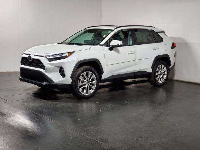 صورة 5 لـ 2024 Toyota RAV4 XLE PREMIUM