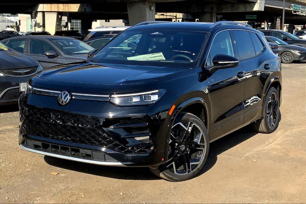New 2026 Volkswagen Tiguan 2.0T SEL