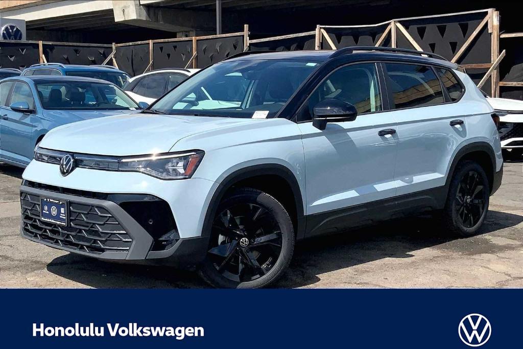 New 2026 Volkswagen Taos 1.5T SE Black