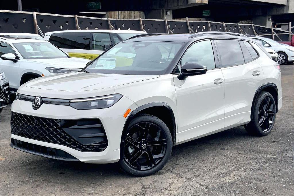 New 2026 Volkswagen Tiguan 2.0T SE