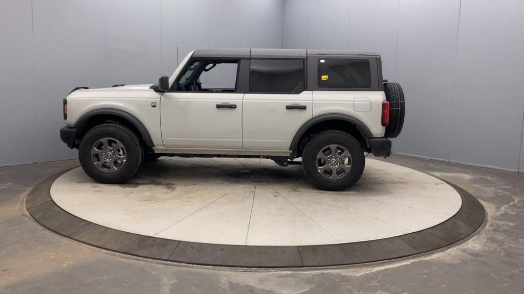 FORD BRONCO - 2