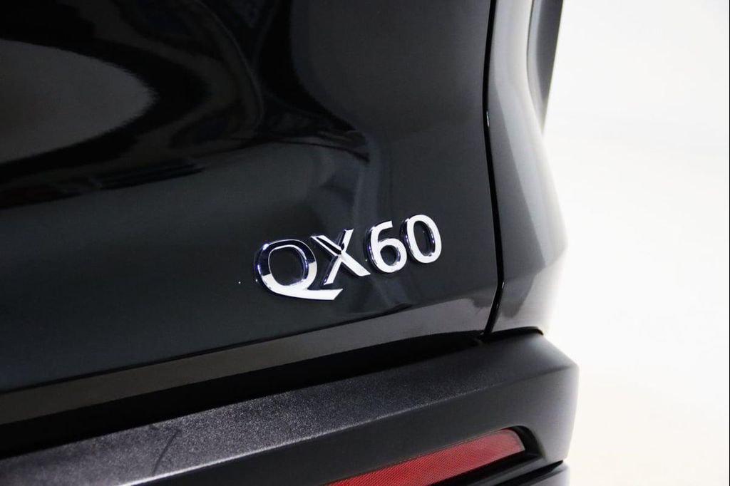 2023 Infiniti QX60 PURE — миниатюра 15