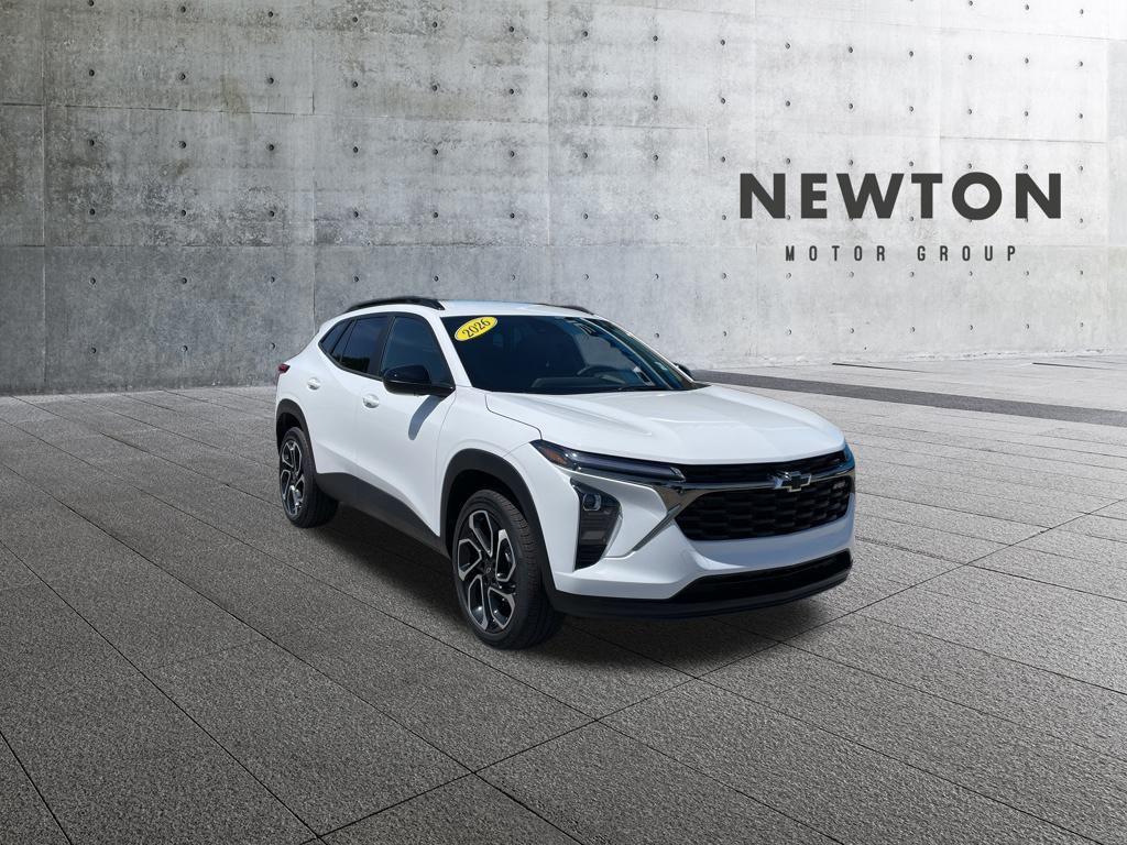 New 2026 Chevrolet Trax FWD 2RS