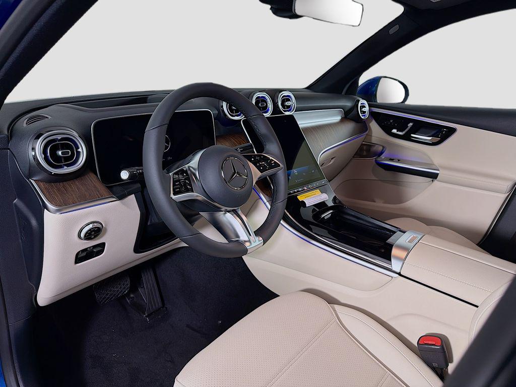 MERCEDES-BENZ GLC - 10