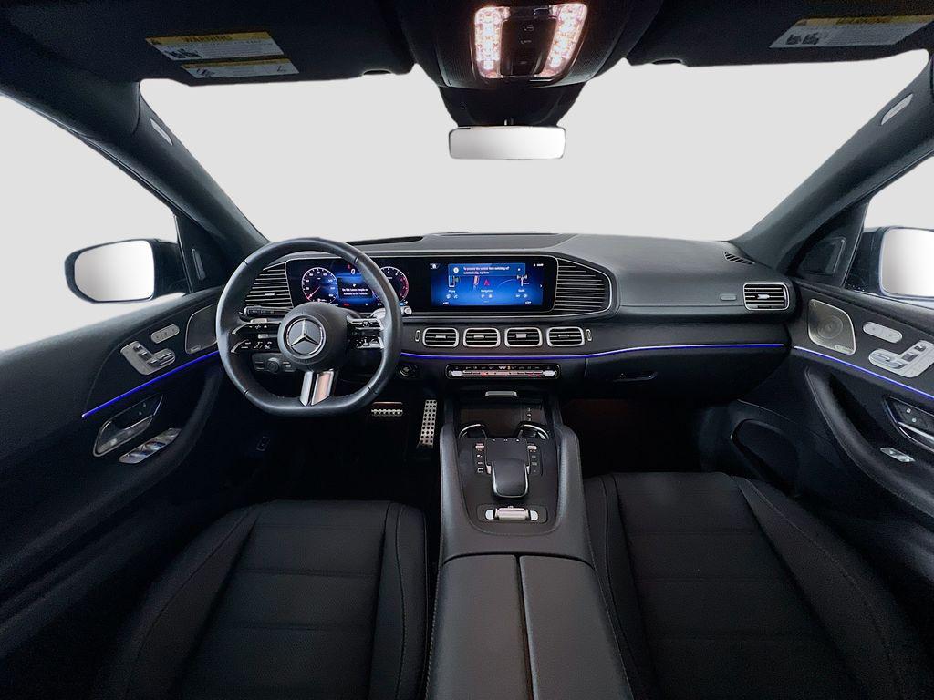 MERCEDES-BENZ GLS - 9