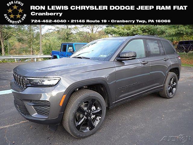 New 2025 Jeep Grand Cherokee Laredo