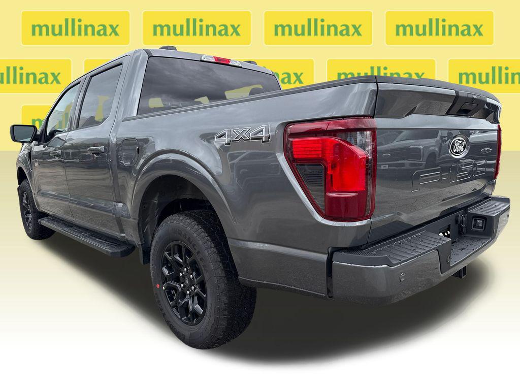 FORD F-150 XLT - 4