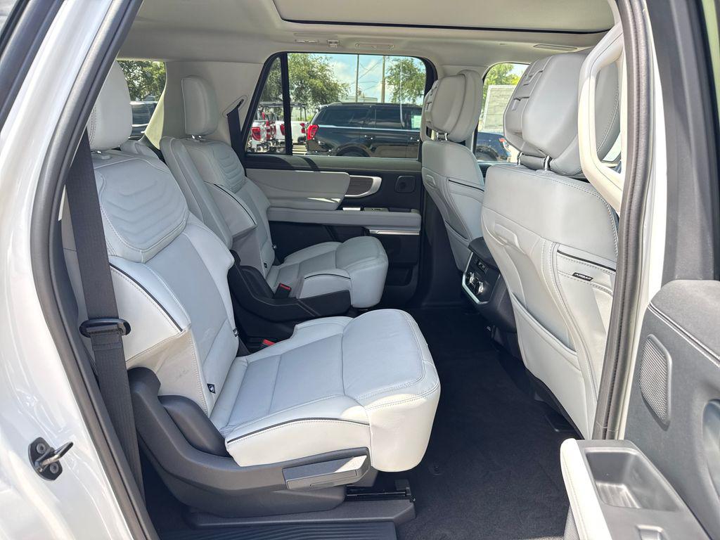 صورة مصغرة 29 لـ 2026 FORD EXPEDITION MAX PLATINUM