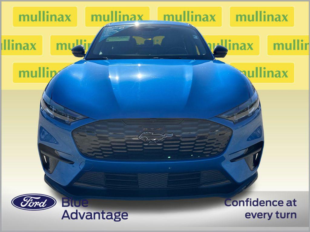 2025 FORD MUSTANG MACH-E GT thumbnail 11
