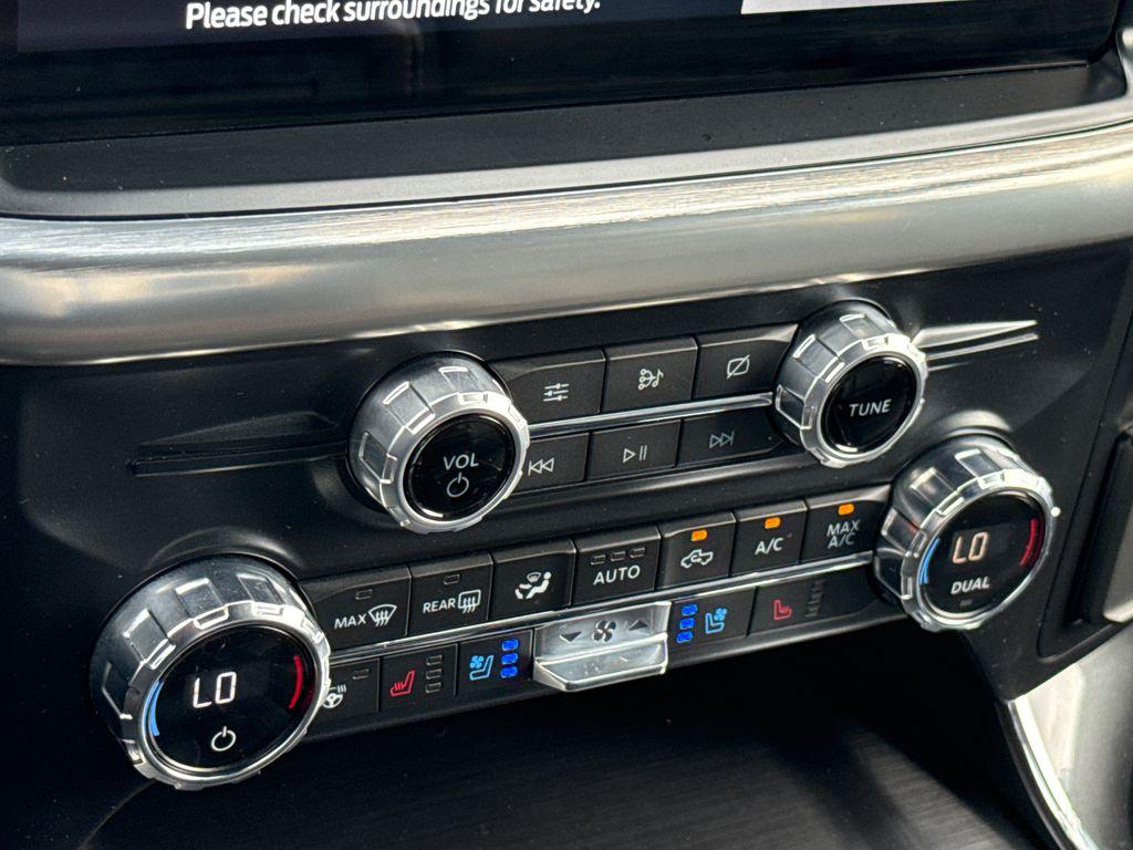 2021 FORD F-150 LARIAT thumbnail 24
