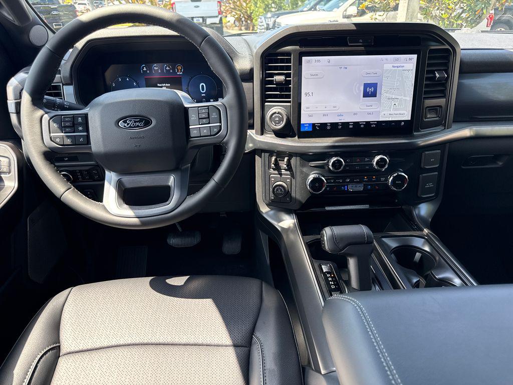FORD F-150 LARIAT - 5