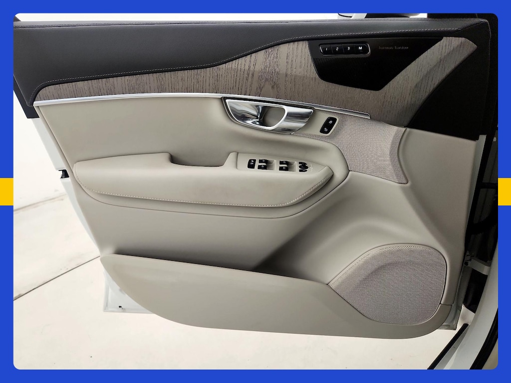 2025 Volvo XC90 PLUG-IN HYBRID T8 ULTRA — миниатюра 15
