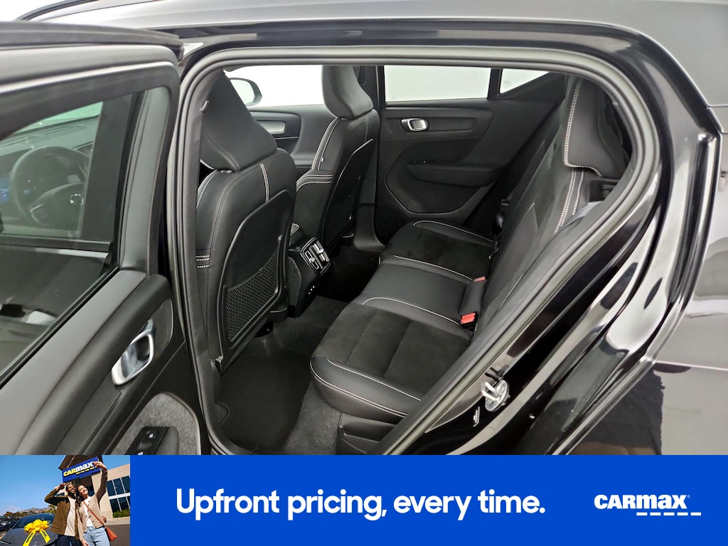 2023 Volvo XC40 B5 PLUS DARK THEME 缩略图 23