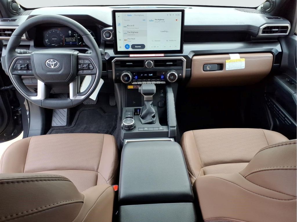 صورة 13 لـ 2026 Toyota 4RUNNER LIMITED