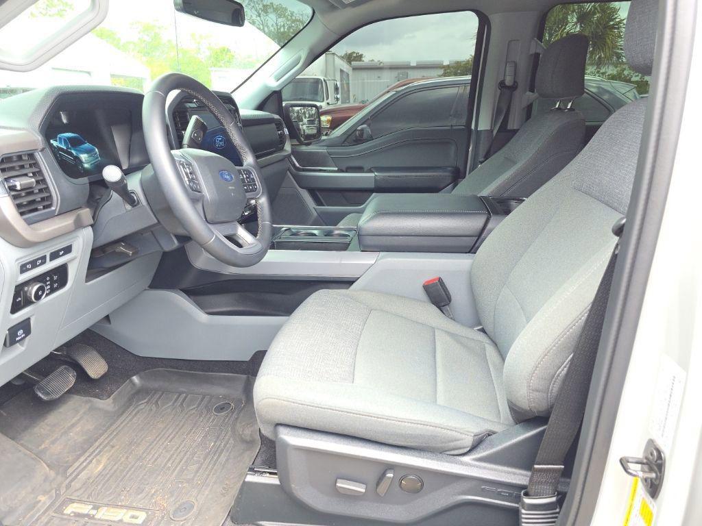 FORD F-150 XLT - 9