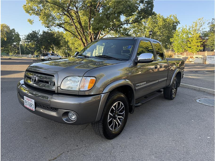 2004 Toyota Tundra