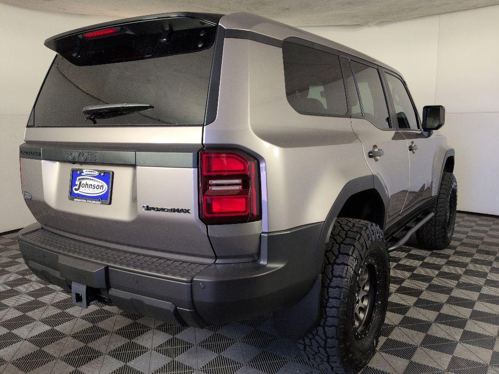 TOYOTA LAND CRUISER - 5