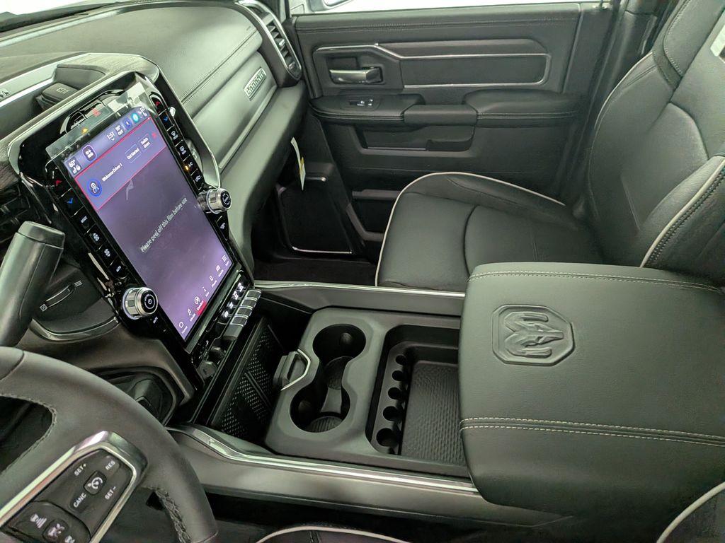 صورة مصغرة 25 لـ 2026 RAM 2500 LARAMIE