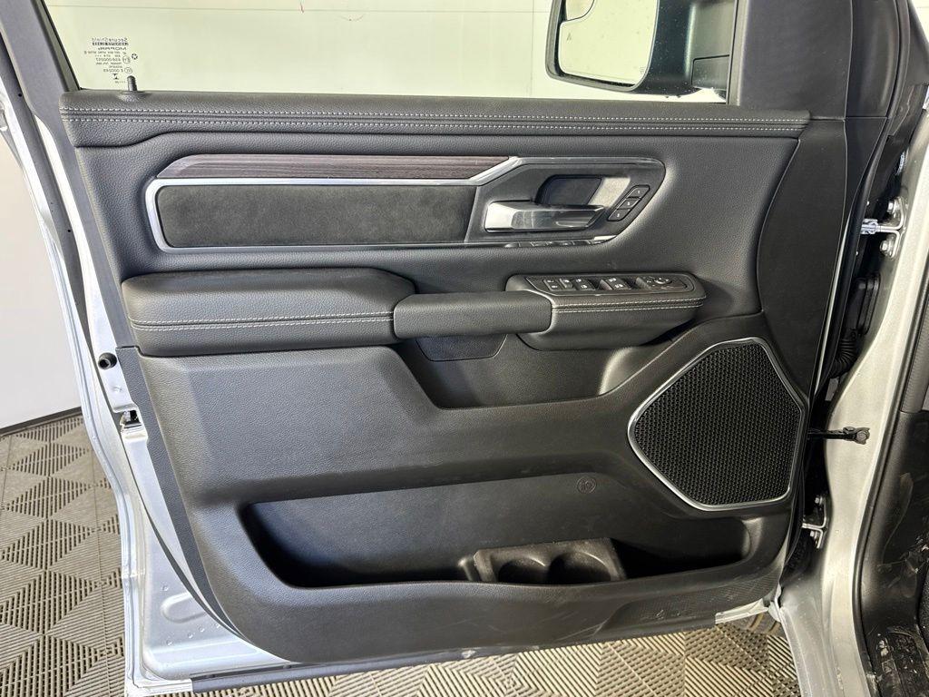 2026 RAM 1500 LARAMIE — миниатюра 26
