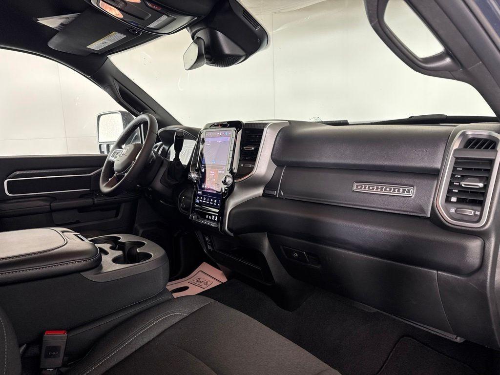 2026 RAM 2500 BIG HORN — миниатюра 39